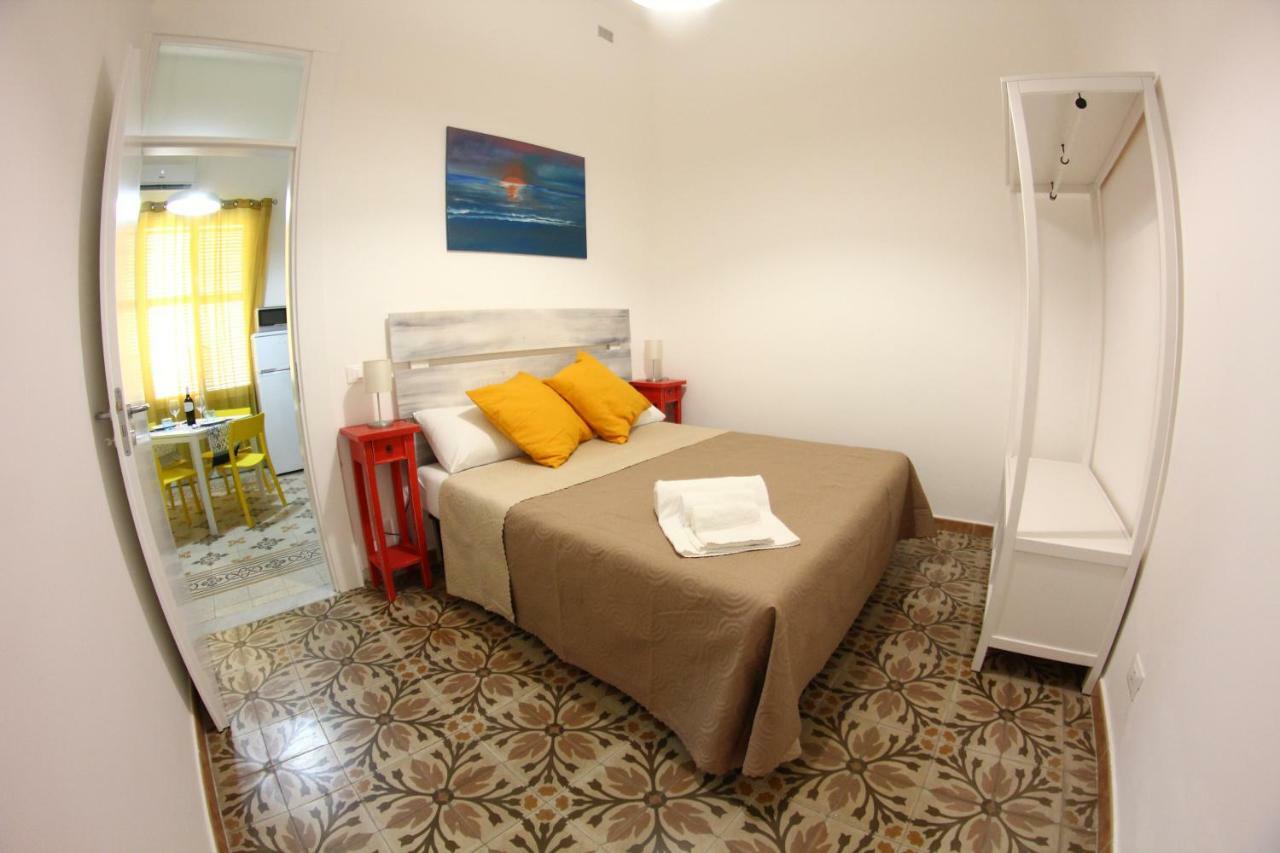 Case Restivo Castellammare del Golfo Exterior photo